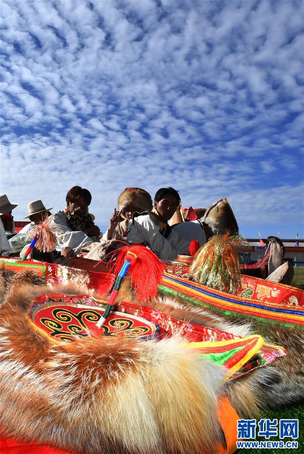 （文化）（1）藏北安多牧区的“天线帽”
